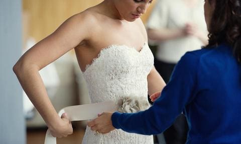 How to shop for your wedding dress